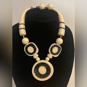 Necklace and Earring Set: White